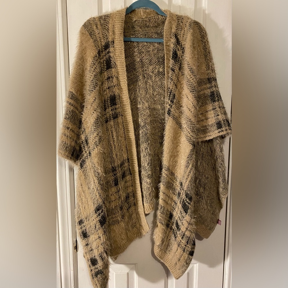 G By Giuliana Plaid Poncho Wrap